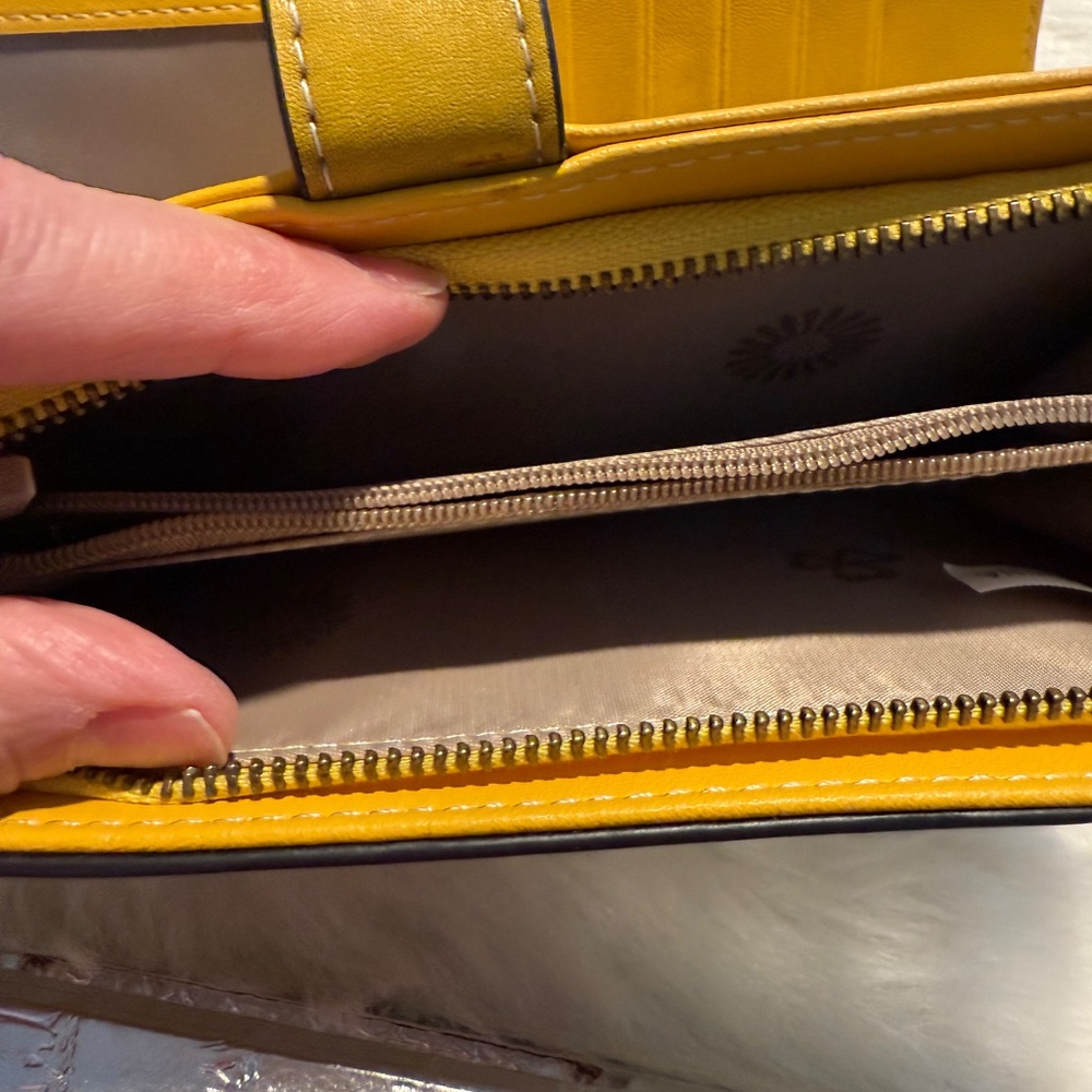 Yellow Women's Leather Wallet with Floral button - Picture 8 of 9